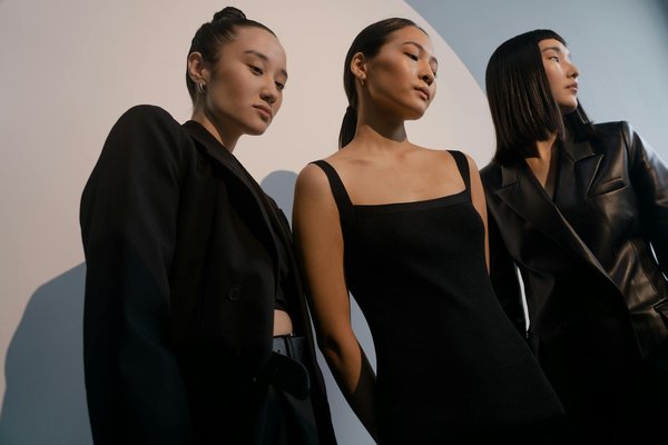 Les Bienfaits de l'Étirement sur les Douleurs Articulaires Féminines : Votre Guide Indispensable